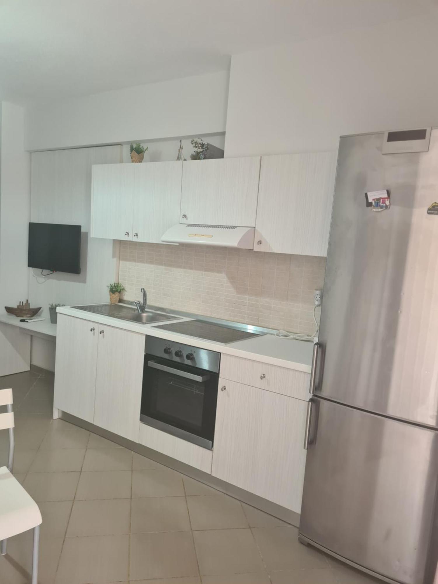 Makis Apartments Touzla โอฟรีนีออน ภายนอก รูปภาพ