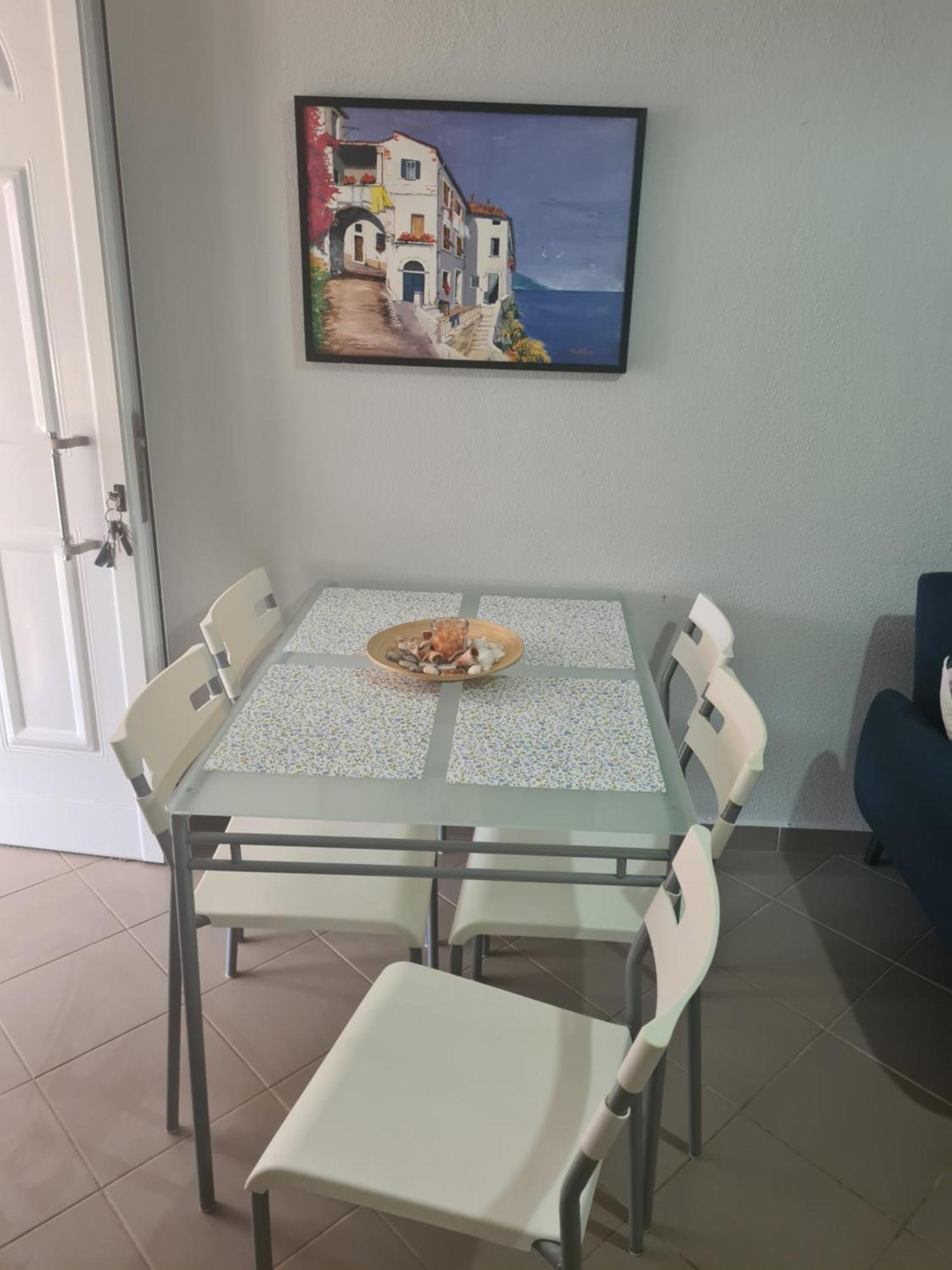 Makis Apartments Touzla โอฟรีนีออน ภายนอก รูปภาพ