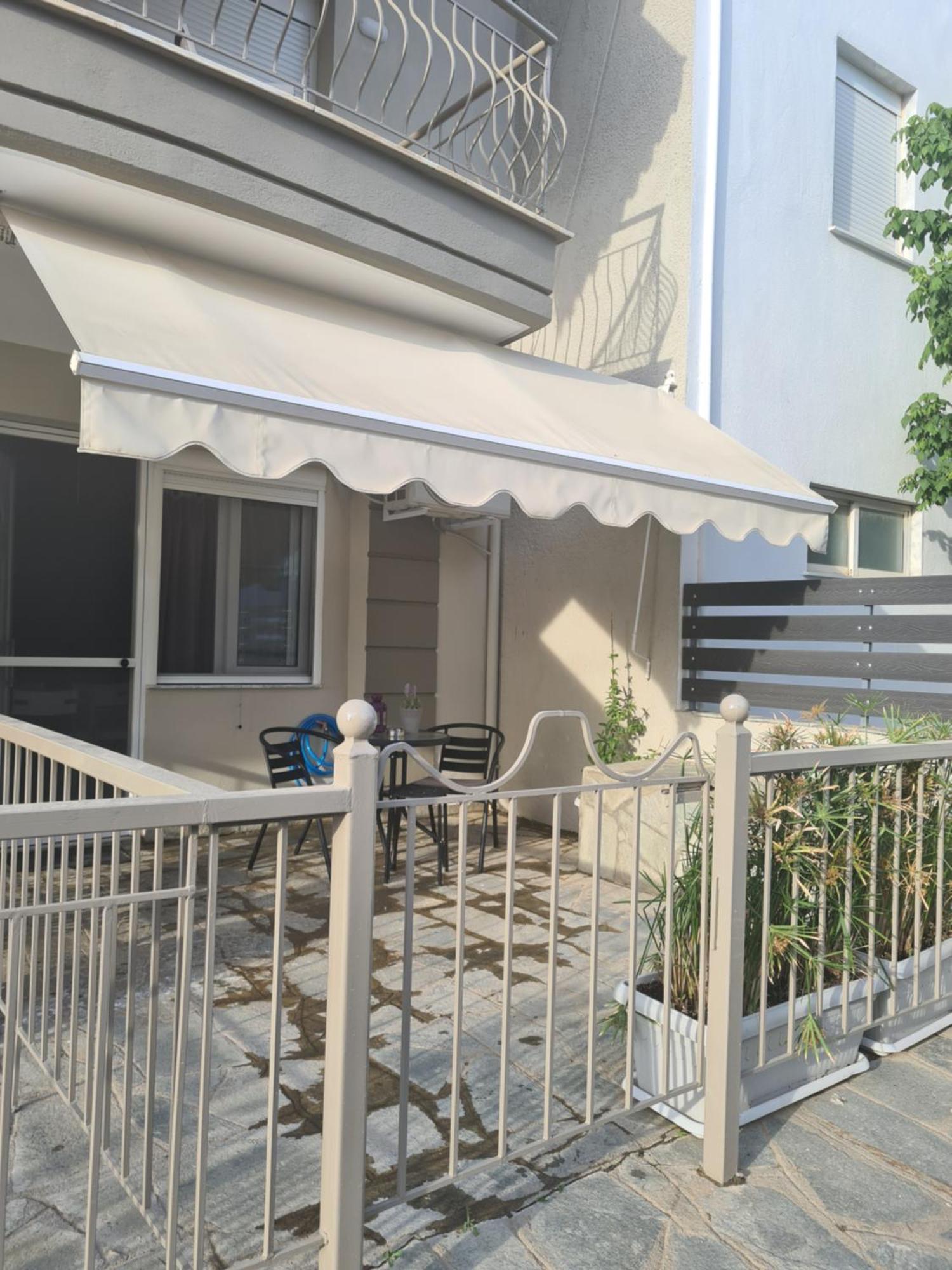 Makis Apartments Touzla โอฟรีนีออน ภายนอก รูปภาพ