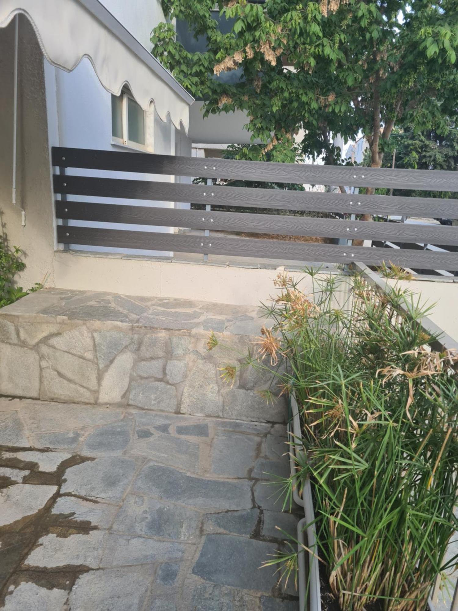 Makis Apartments Touzla โอฟรีนีออน ภายนอก รูปภาพ